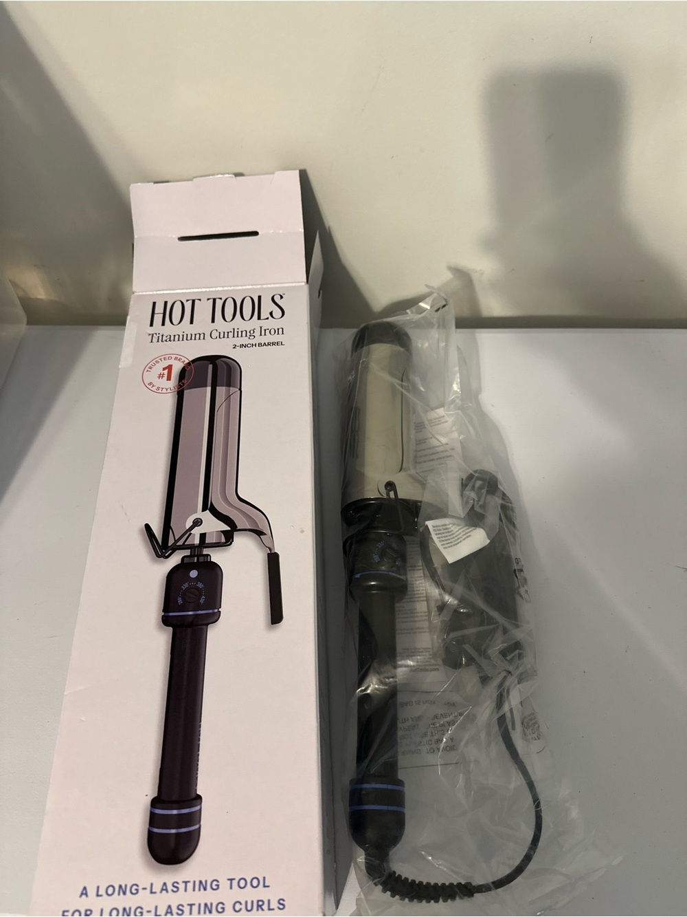 HOT TOOLS 2-Inch Titanium Curling Iron - Black and Silver - Picture 6 of 6